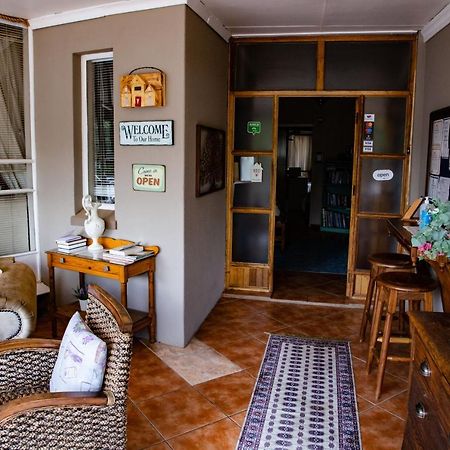 Woodpecker Guesthouse Ficksburg Luaran gambar