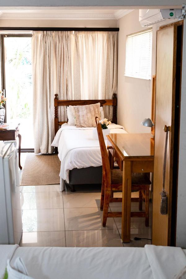 Woodpecker Guesthouse Ficksburg Luaran gambar