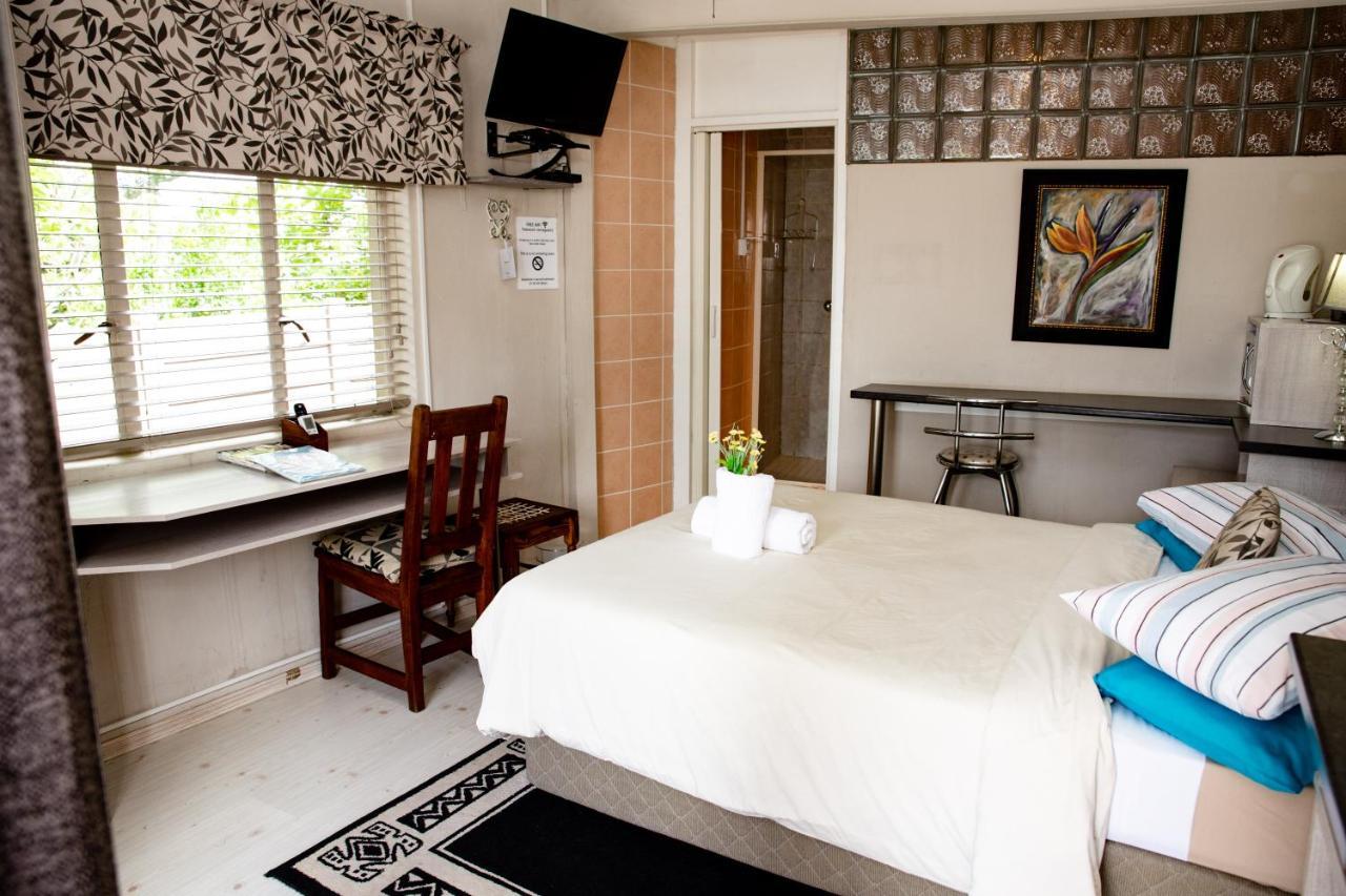 Woodpecker Guesthouse Ficksburg Luaran gambar